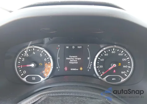 2017 Jeep Renegade Altitude 4X4 из США, поврежденный, VIN ZACCJBBB2HPG52225